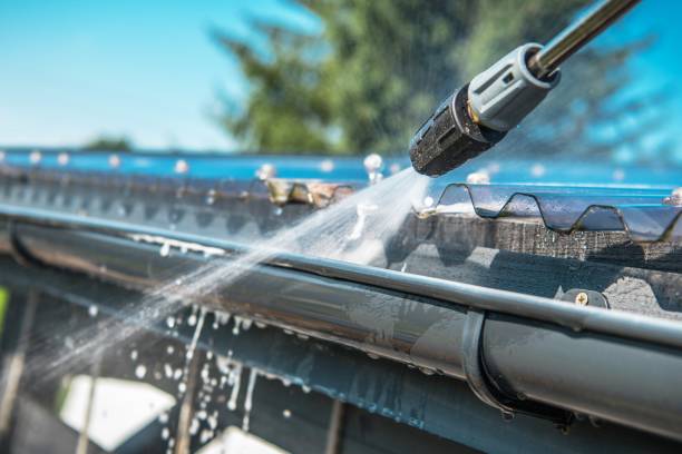 Best Residential Pressure Washing Services  in Montgomery, MN